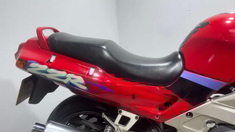 Kawasaki ZZR 1995 48K RUNNING SPORTS TOURER PROJECT BIKE 600CC PROJECT BIKE 18