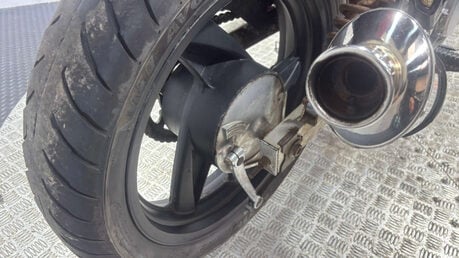 Kawasaki Er ER5 2005 38K COMPLETE BIKE PROJECT SPARES OR REPAIR 500CC NAKED 7