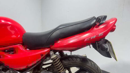 Kawasaki Er ER5 2005 38K COMPLETE BIKE PROJECT SPARES OR REPAIR 500CC NAKED 28