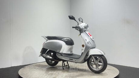 SYM Fiddle 2016 ONLY 2K RUNNING PROJECT SCOOTER 50CC LEARNER LEGAL 3