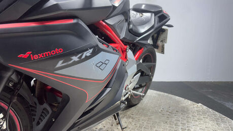 Lexmoto LXR 2018 GOOD RUNNING 125CC SPORTS BIKE PROJECT BIKE 9
