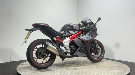 Lexmoto LXR 2018 GOOD RUNNING 125CC SPORTS BIKE PROJECT BIKE 2