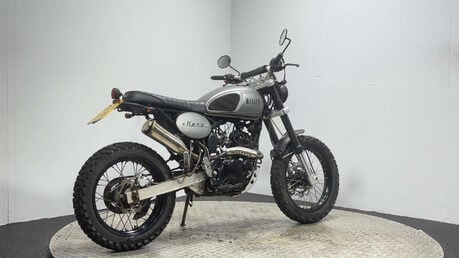 Bullit Hero 2020 LARGE ENDURO BIKE SPARES OR REPAIR PROJECT BIKE 125CC 2