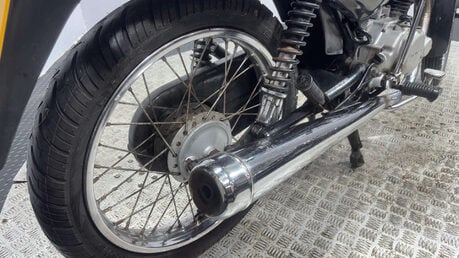 Honda CG 2002 RUNNING PROJECT BIKE SPARES OR REPAIR ICONIC LEARNER 125CC 30