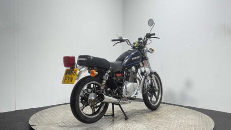 Suzuki GN 2008 GOOD RUNNING CRUISER PROJECT BIKE LEARNER 125CC 2