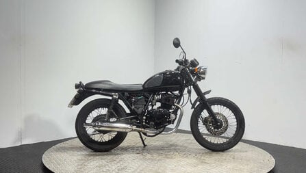 Lexmoto Valiant 2016 9k RUNNING PROJECT CAFE RACER LEARNER BIKE 125CC