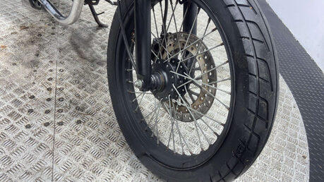 Lexmoto Valiant 2016 9k RUNNING PROJECT CAFE RACER LEARNER BIKE 125CC 9