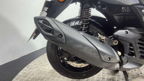 Yamaha Nmax 125 2023 GOOD RUNNING PROJECT SCOOTER SPARES OR REPAIR 125CC 11