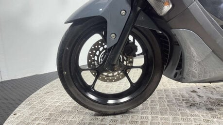 Yamaha Nmax 125 2023 GOOD RUNNING PROJECT SCOOTER SPARES OR REPAIR 125CC 22