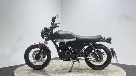 Lexmoto Tempest 2024 ONLY 2K 1 OWNER BIKE LONG MOT LEARNER BIKE 125CC SCRAMBLER 4