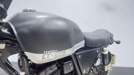 Lexmoto Tempest 2024 ONLY 2K 1 OWNER BIKE LONG MOT LEARNER BIKE 125CC SCRAMBLER 19