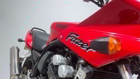 Yamaha FZS 1998 FAZER 33K SPARES OR REPAIR PROJECT BIKE 600CC 21