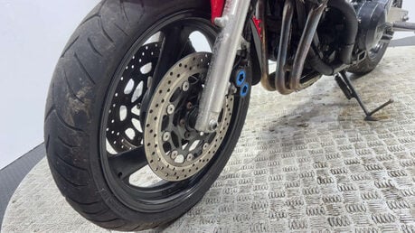 Yamaha FZS 1998 FAZER 33K SPARES OR REPAIR PROJECT BIKE 600CC 9