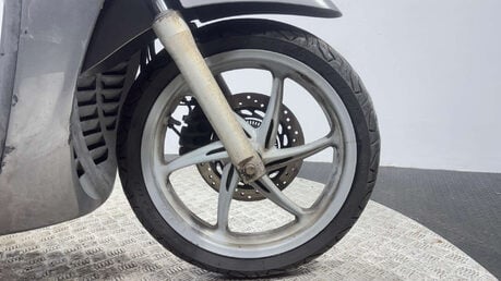 Honda SH300i SH300 2010 300CC PROJECT RUNNING SCOOTER SPARES OR REPAIR BIKE 28