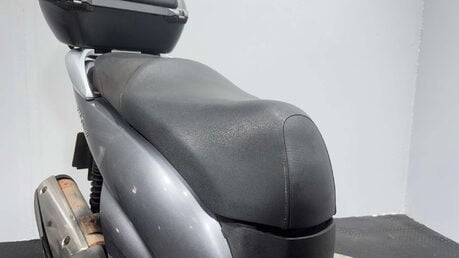 Honda SH300i SH300 2010 300CC PROJECT RUNNING SCOOTER SPARES OR REPAIR BIKE 27