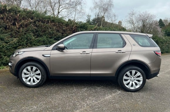 Land Rover Discovery Sport 2.2 SD4 HSE LUXURY 7 SEATS 13