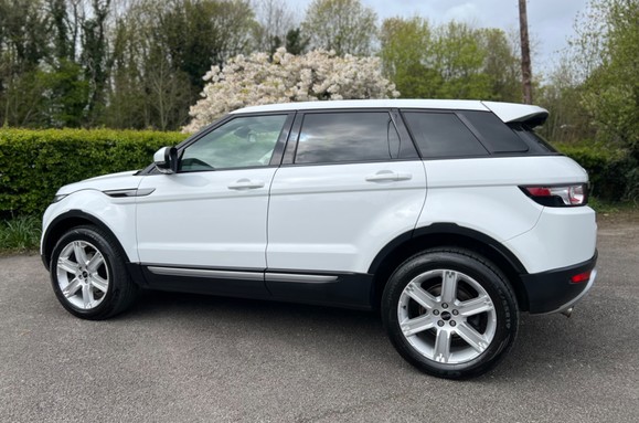 Land Rover Range Rover Evoque 2.2 TD4 PURE PANORAMIC ROOF 10