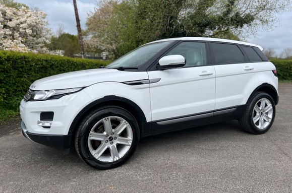Land Rover Range Rover Evoque 2.2 TD4 PURE PANORAMIC ROOF 13
