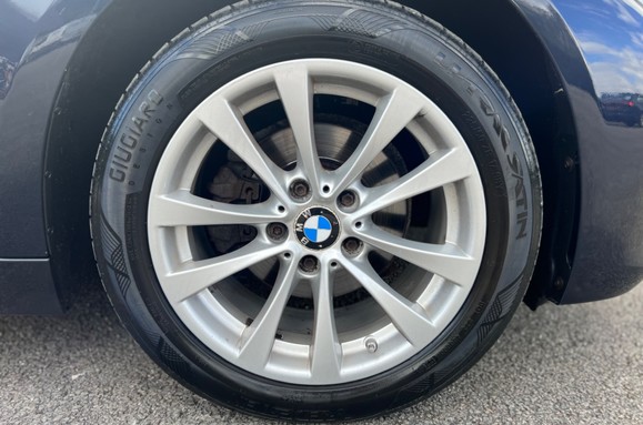 BMW 3 Series 320I SE TOURING AUTOMATIC 9