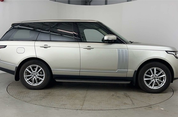 Land Rover Range Rover 3.0 TDV6 VOGUE AUTO PANORAMIC ROOF 2