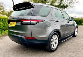 Land Rover Discovery 2.0 SI4 S AUTO 7 SEATS 4