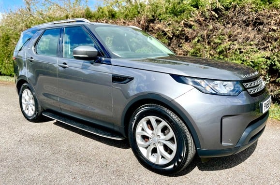 Land Rover Discovery 2.0 SI4 S AUTO 7 SEATS 8