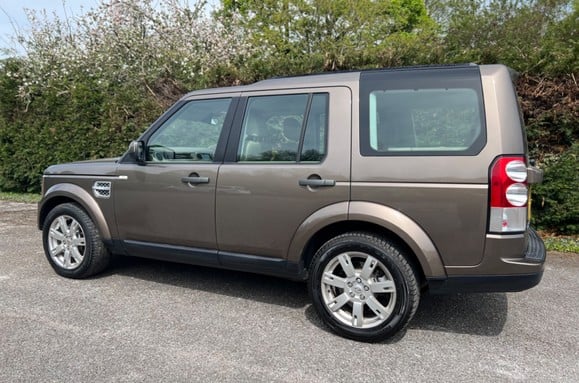 Land Rover Discovery 4 TDV6 XS 12