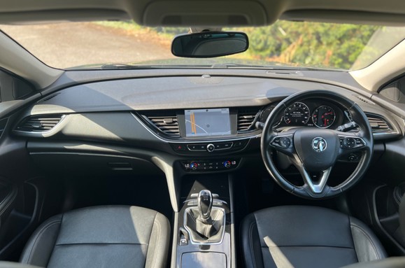 Vauxhall Insignia 1.6 TD ELITE NAV ECOTEC 36