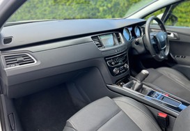 Peugeot 508 BLUE 2.0 HDI ALLURE 26