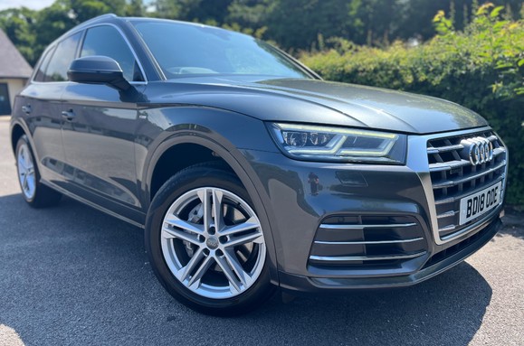 Audi Q5 2.0 TFSI QUATTRO S LINE AUTOMATIC 1