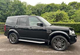 Land Rover Discovery 3.0 SDV6 GRAPHITE AUTO 6