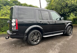 Land Rover Discovery 3.0 SDV6 GRAPHITE AUTO 7