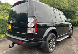 Land Rover Discovery 3.0 SDV6 GRAPHITE AUTO 8