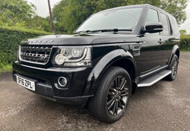 Land Rover Discovery 3.0 SDV6 GRAPHITE AUTO 16