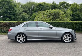 Mercedes-Benz C Class C220 D AMG LINE PREMIUM PLUS AUTO PAN ROOF 6