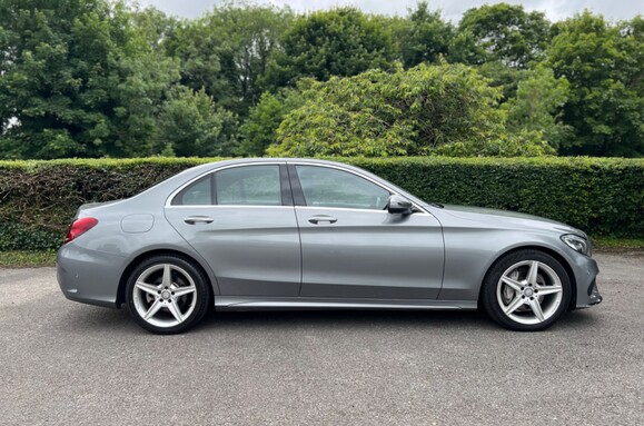 Mercedes-Benz C Class C220 D AMG LINE PREMIUM PLUS AUTO PAN ROOF 6