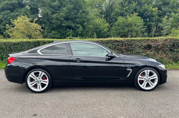 BMW 4 Series 420D LUXURY COUPE HUGE SPEC 6