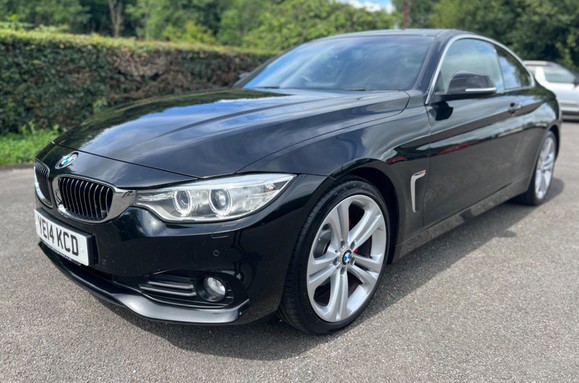 BMW 4 Series 420D LUXURY COUPE HUGE SPEC 12