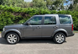 Land Rover Discovery 3.0 SDV6 SE TECH AUTOMATIC 11