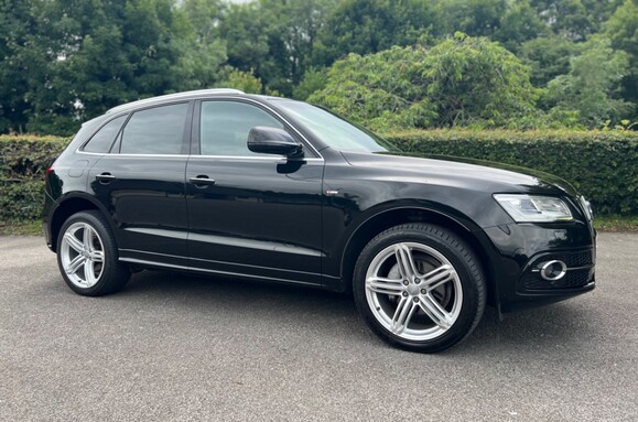 Audi Q5 2.0 TDI QUATTRO S LINE PLUS 6