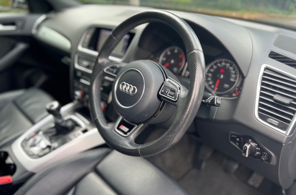 Audi Q5 2.0 TDI QUATTRO S LINE PLUS 21