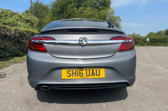 Vauxhall Insignia SRI VX-LINE 1.6 CDTI £20 ROAD TAX 8