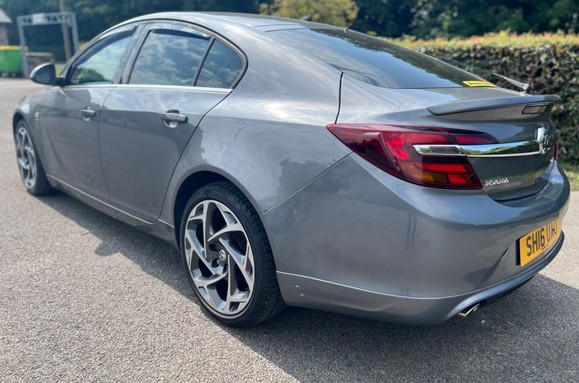 Vauxhall Insignia SRI VX-LINE 1.6 CDTI £20 ROAD TAX 11