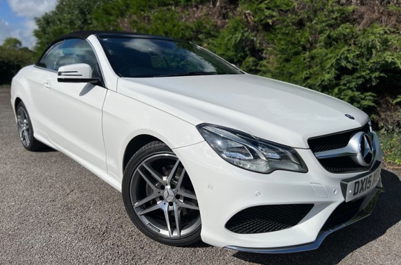 Mercedes-Benz E Class E220 BLUETEC AMG LINE AUTO CONVERTIBLE 1