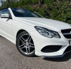 Mercedes-Benz E Class E220 BLUETEC AMG LINE AUTO CONVERTIBLE 1