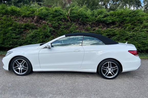 Mercedes-Benz E Class E220 BLUETEC AMG LINE AUTO CONVERTIBLE 10