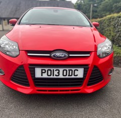 Ford Focus 1.0 ZETEC 5 DOOR £20 ROAD TAX 3