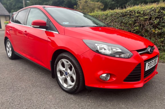 Ford Focus 1.0 ZETEC 5 DOOR £20 ROAD TAX 5