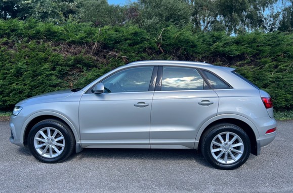 Audi Q3 2.0 TDI QUATTRO SE AUTO 11