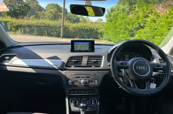 Audi Q3 2.0 TDI QUATTRO SE AUTO 37